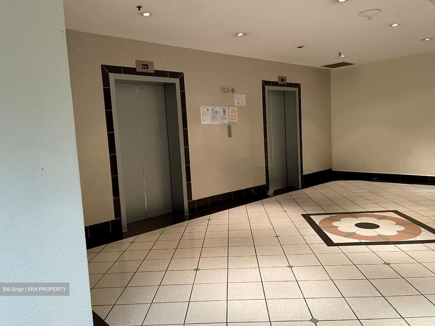 Parklane Shopping Mall (D7), Office #545150511
